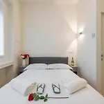 Apartamento De Amicis, 25 - Nel Cuore Di *